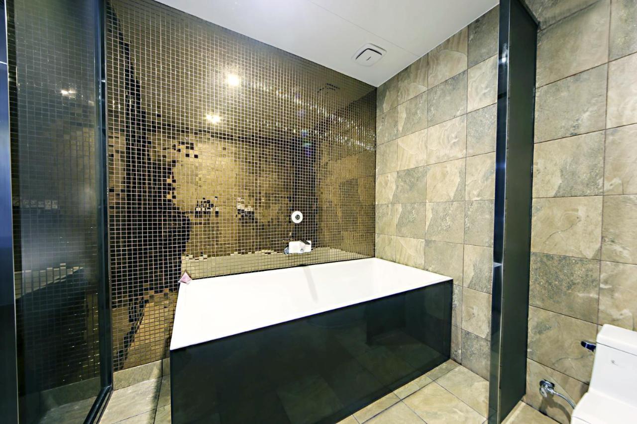 Masan Almond Hotel ชางวอน ภายนอก รูปภาพ